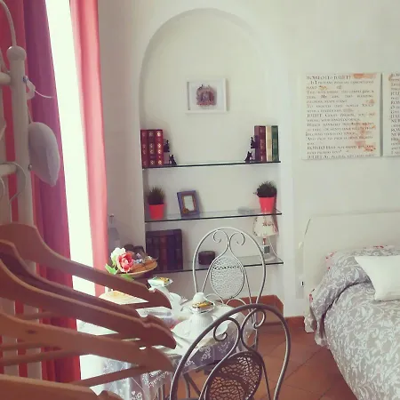 Vendégház La Casa In Centro Ancona